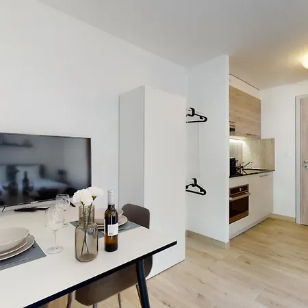Furnished Studio #104 - Swiss *